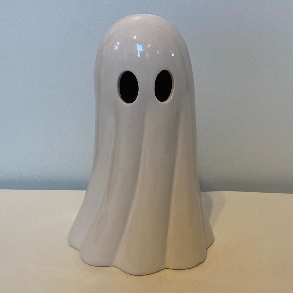 Martha Stewart White LED Light Up Ceramic Spooky Ghost Tabletop Decor Halloween
